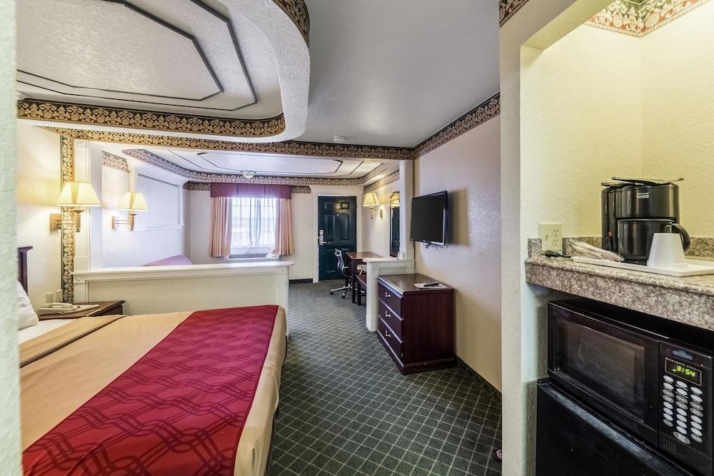 Three Rivers Executive Inn & Suites By Oyo Eksteriør bilde