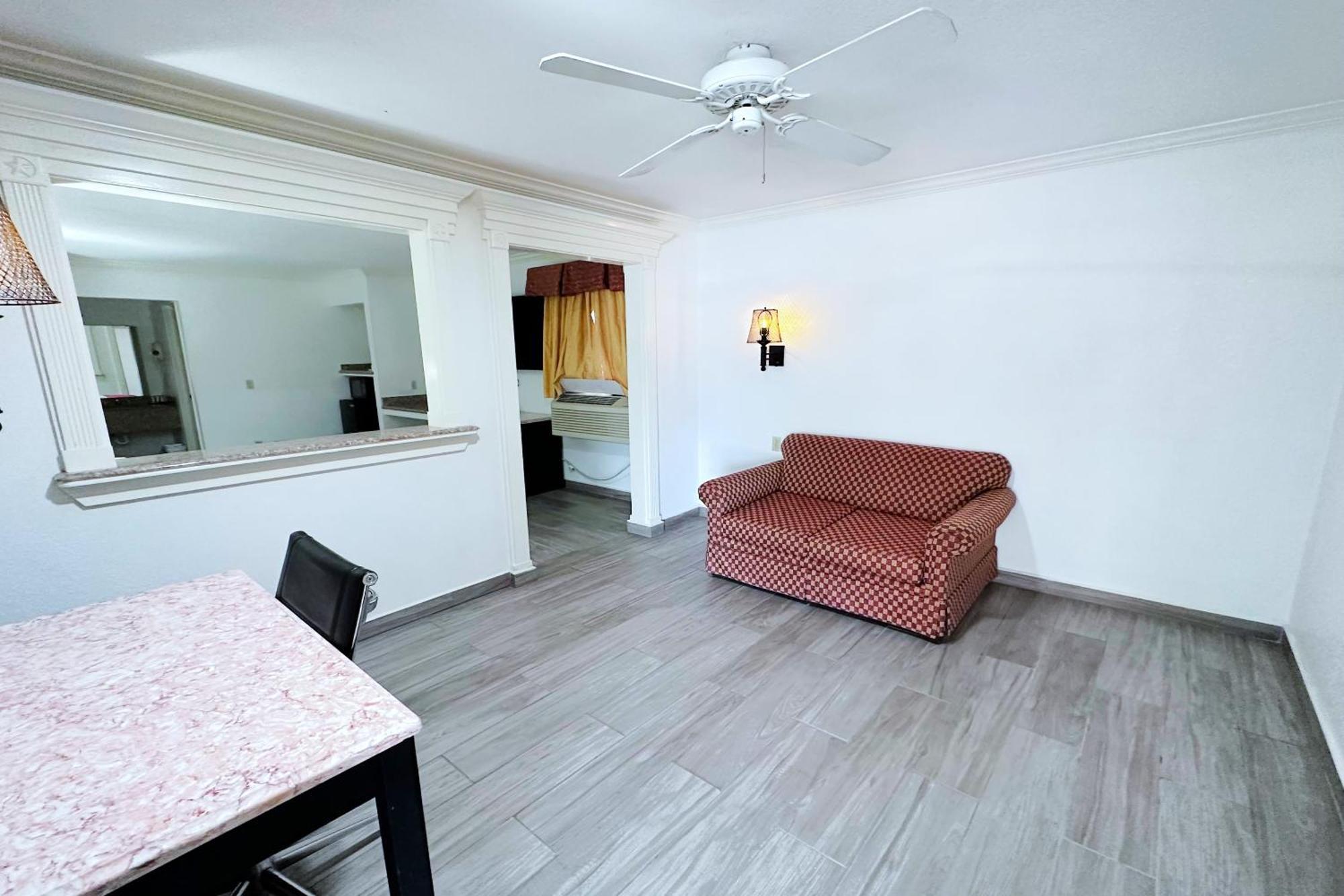 Three Rivers Executive Inn & Suites By Oyo Eksteriør bilde